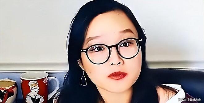 “空气香甜女”杨舒平,已被美国驱逐出境,现在回国下场大快人心(组图) - 12