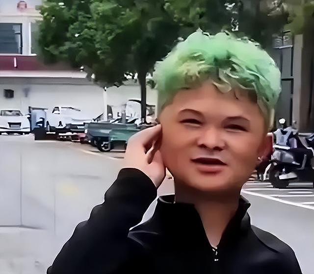 “小马云”女友曝怀了双胞胎,刚成年就当爸,引起网友热议 - 7