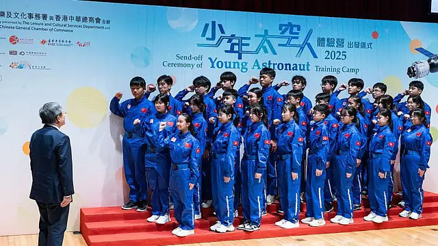 BBC：首位香港太空人黎家盈升空，官方寄望激发民族主义浪潮（组图） - 3