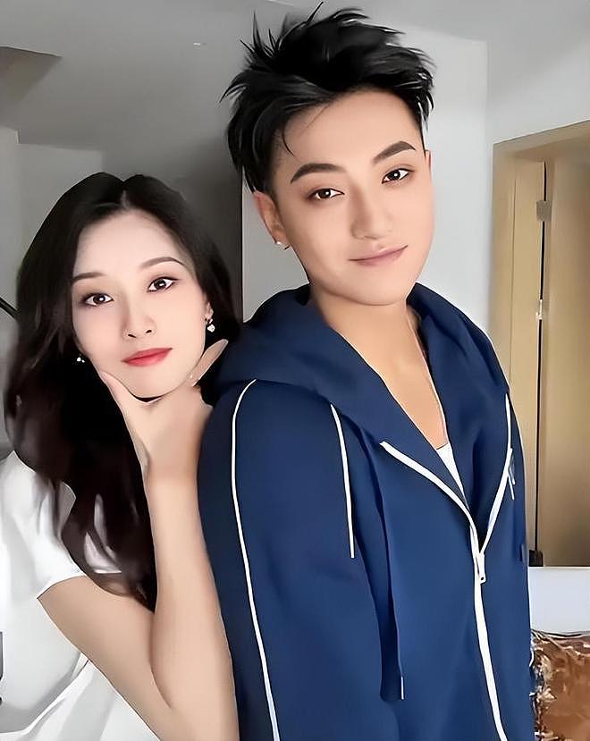 黄子韬刚收到处罚通知，徐艺洋就被曝美国产子，难堪的一幕出现（组图） - 16