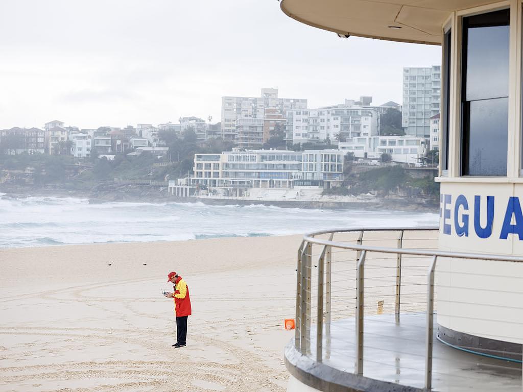 3米长大白鲨连续3天逼近冲浪人群！Bondi Beach被迫关闭（组图） - 1