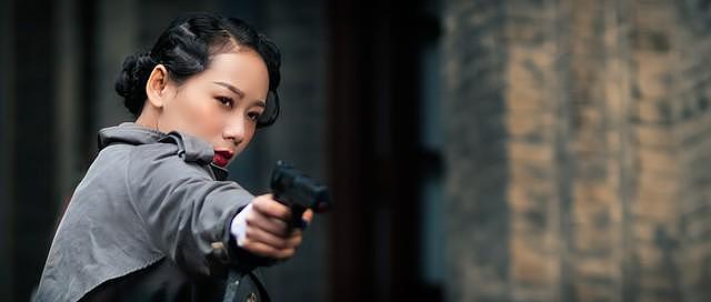 冯小刚《抓特务》票房惨败，昔日名导为何被时代抛弃？（组图） - 12