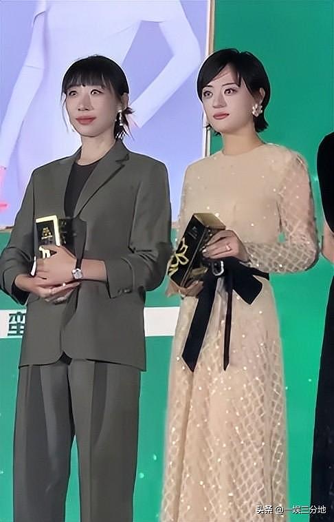 白玉兰合照：杨幂靠边站一脸不高兴，孙俪意外，C 位最有望封视后 - 37