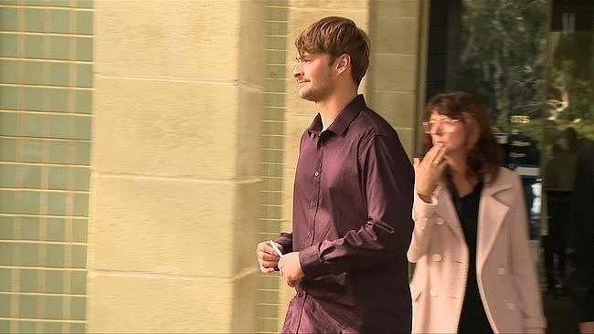 扬言刺杀总理艾博年与新州州长！澳洲19岁少年免于入狱仅判缓刑（组图） - 1