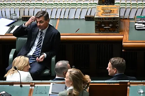 一国党强势崛起，联盟党党魁陷两难境地：向韩森妥协还是公开宣战？（组图） - 1