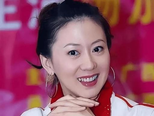 49岁仍单身！曾因 “全裸写真” 遭全网唾骂，现在她活成了这样（组图） - 5