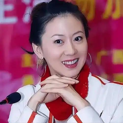 49岁仍单身！曾因 “全裸写真” 遭全网唾骂，现在她活成了这样（组图） - 22