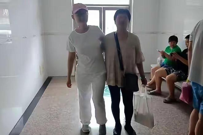河北学霸抗癌7年花200万，亲戚劝她别拖累母亲，她：我凭啥就该死 - 5
