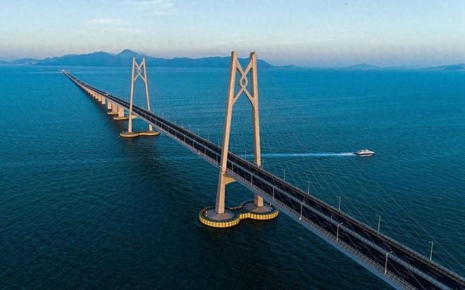 沙特找中国，要签1.1万亿美元大单！中国基建将再度打造沙漠奇迹 - 1