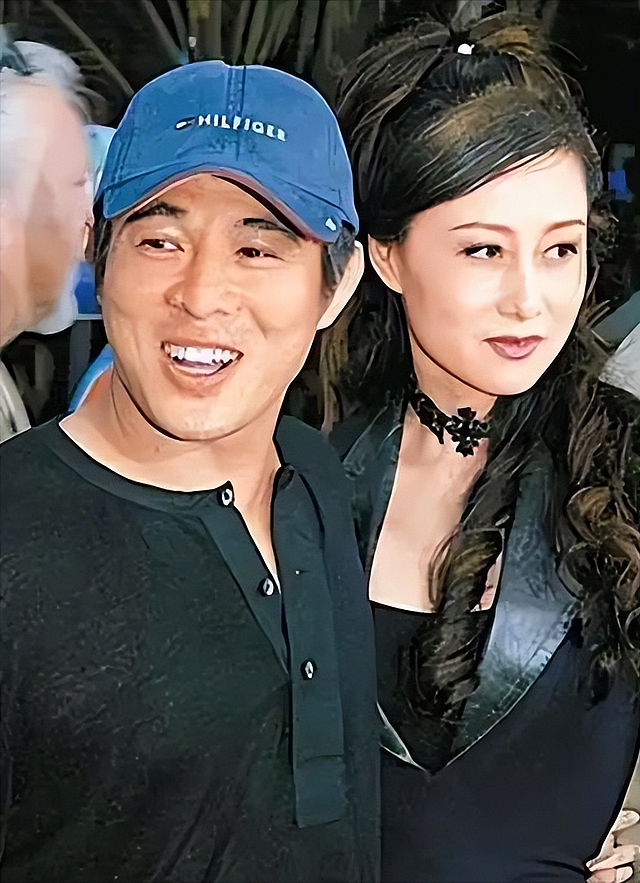 63岁李连杰首次回应，与前妻两个女儿真实关系曝光！原来我们都错了（组图） - 4