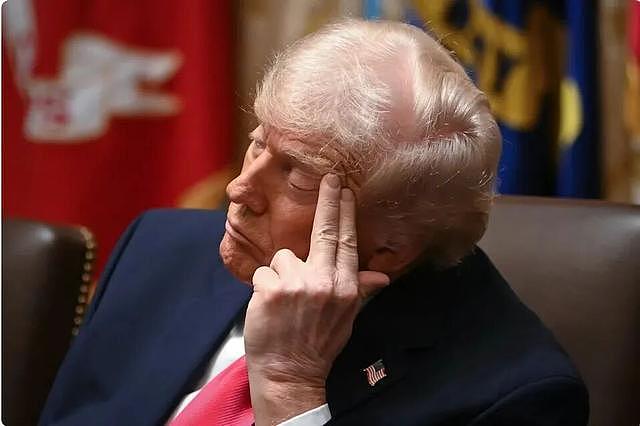 美国众议员暗示特朗普身患绝症，并通过非法手段获得特效药 - 2