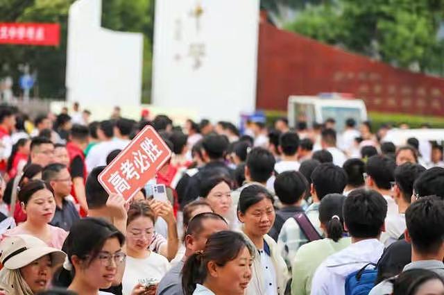 700分以上人数对比，湖北31人，河南48人，浙江“断层式”领先！ - 5