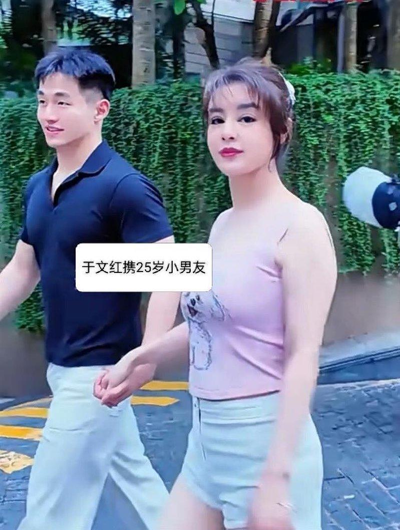 55岁“虞美人”创始人，砸5000万交25岁男友，曝在美生娃 - 2