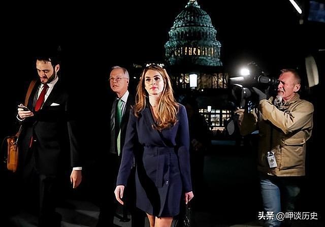 白宫女秘书哥哥发声：她和总统特朗普的关系不太正常！亲密过头了（组图） - 4