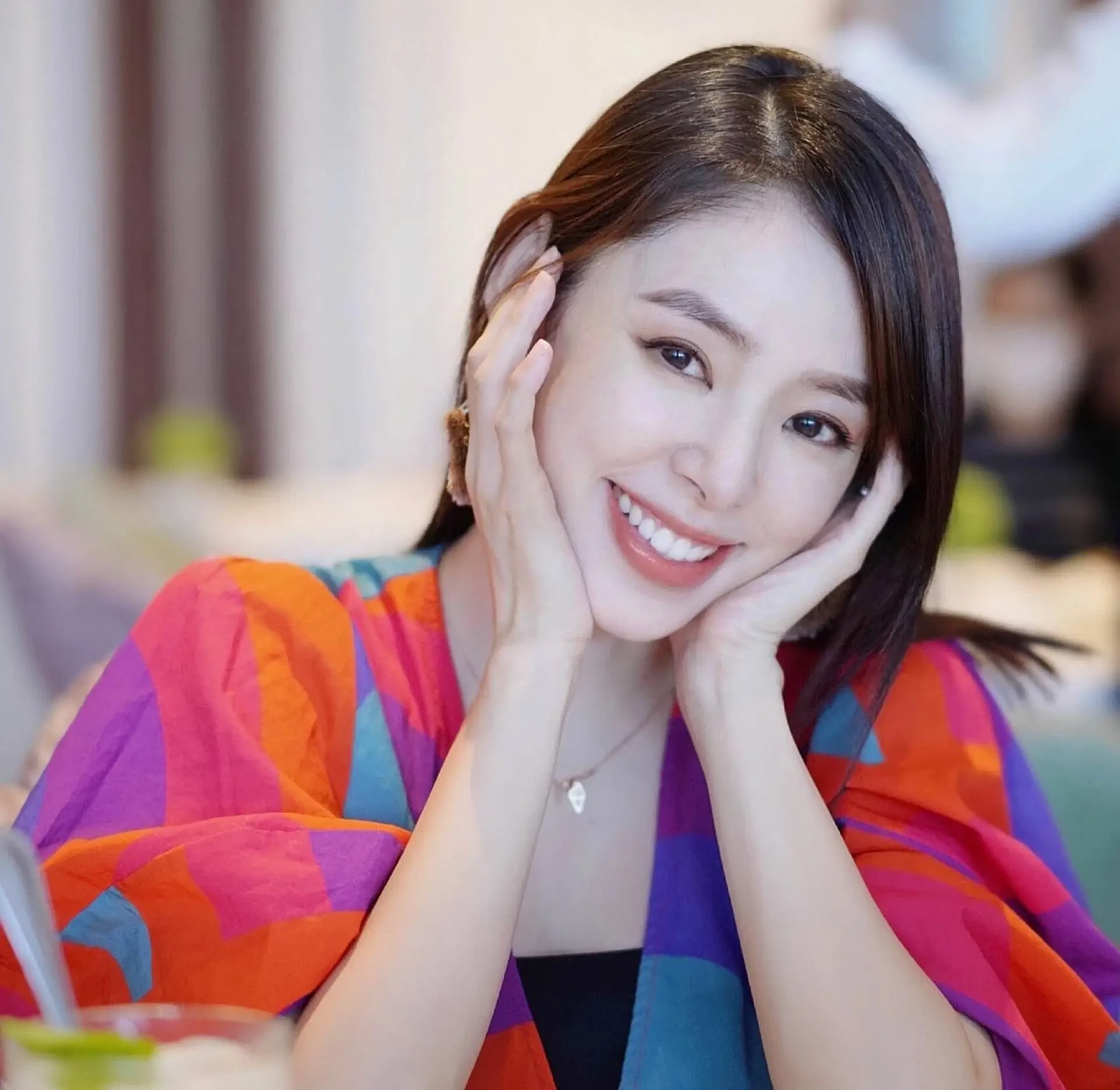 香港知名女星被曝破产，和好姐妹因金钱反目（组图） - 9