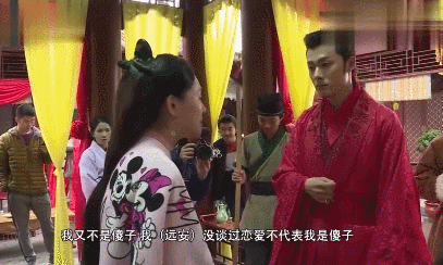 34岁吴倩首次回应：没复婚，不是恋爱脑（组图） - 9