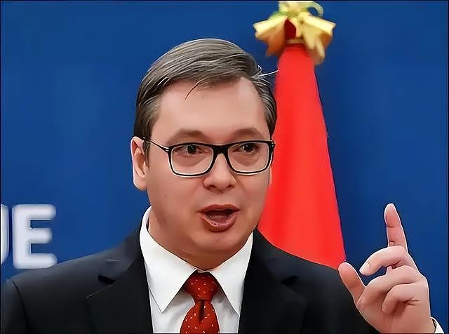 万万没想到,即将下台的武契奇突然宣布:塞尔维亚将走西方路线 - 4