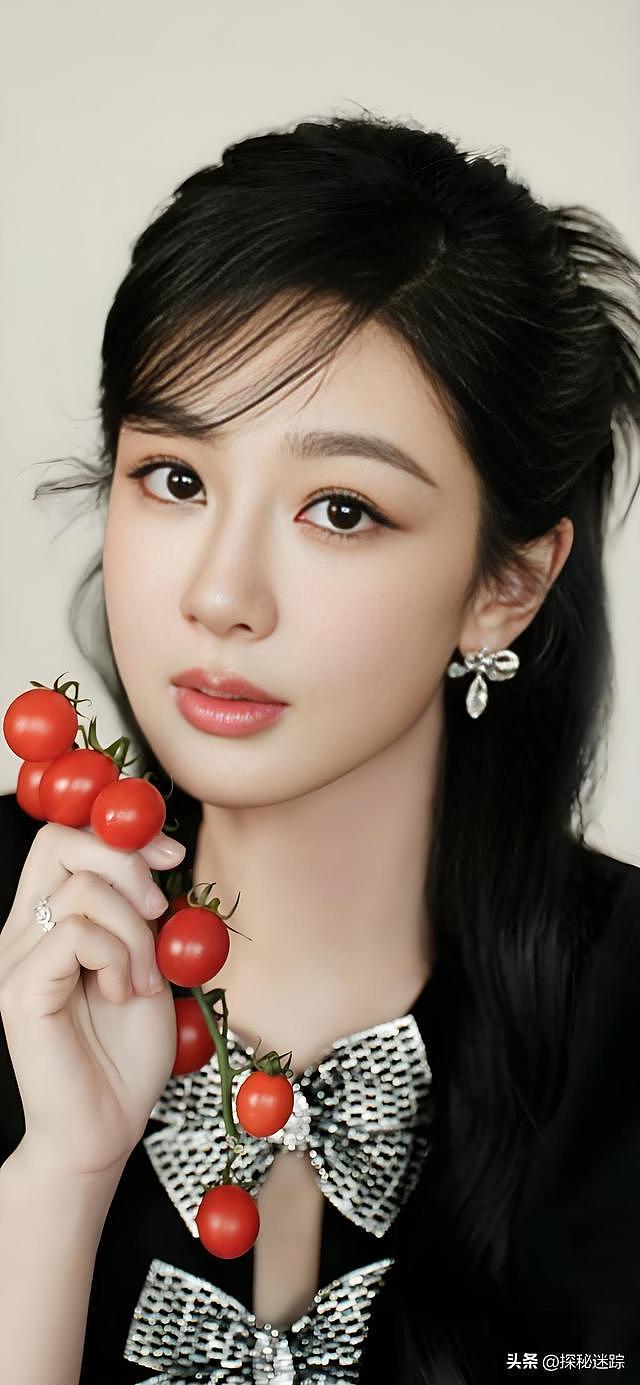 小沈阳女儿沈佳润化次妆3.8万你以为天价?杨紫妆造10万都是少说 - 11