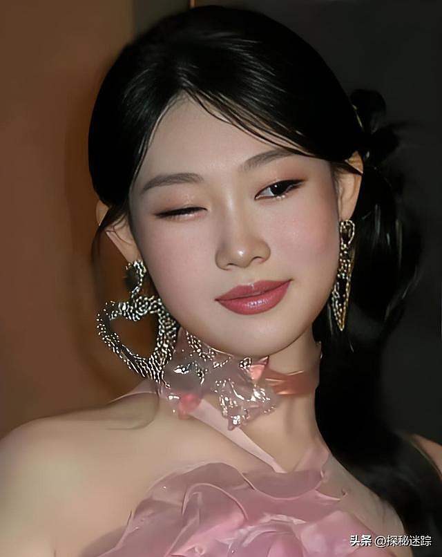 小沈阳女儿沈佳润化次妆3.8万你以为天价?杨紫妆造10万都是少说 - 14