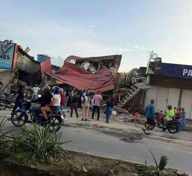 委内瑞拉地震后华人超市被哄抢,为何仍要援助救灾?(组图) - 1