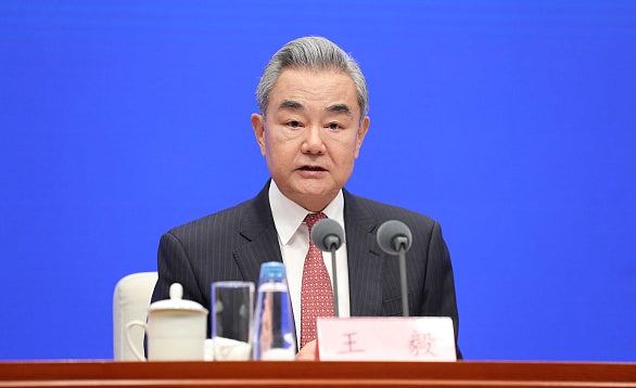 中国外长与美国务卿通话,王毅:台湾问题牵一发动全身(组图) - 2