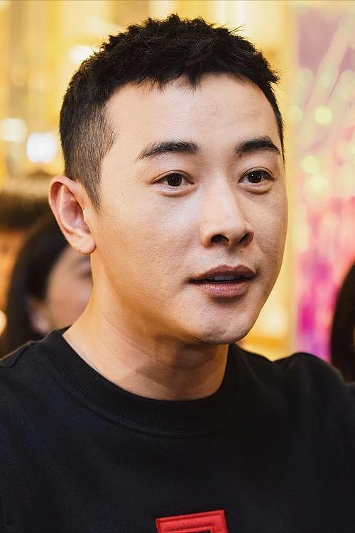 罗晋:我这辈子最正确的决定,就是错过苗圃后,娶了比我火的唐嫣 - 22