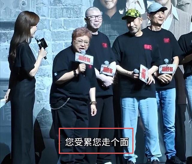 韩红喊话“走个面儿”遭群嘲:踩中中国观众最讨厌的3个雷区(组图) - 10