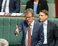 自由党高层坚称不与一国党结盟！民调持续萎靡，曝联盟党内分歧严重（组图）