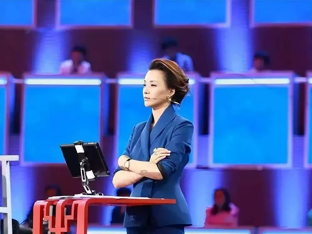 董卿淡出真相曝光!消失4年的她到底经历了什么 - 5