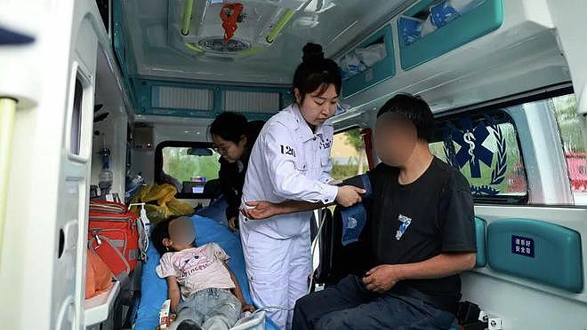 山西女子摸黑上山看日出，一脚踩空坠下百米高崖！所幸卡岩峰捡回一条命（组图） - 8