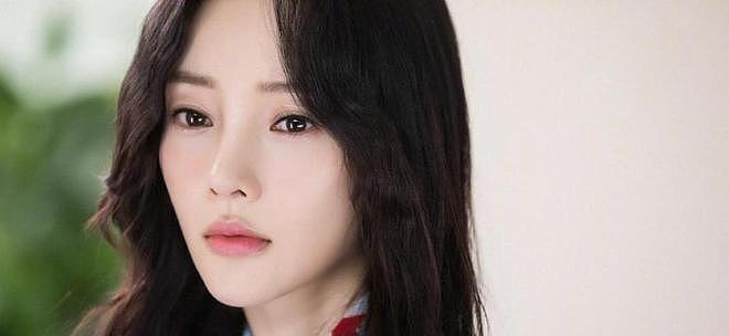 离婚6年,李小璐深夜坦言心声,只字没提贾乃亮,句句都是贾乃亮(组图) - 27