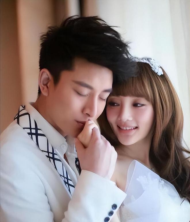 离婚6年,李小璐深夜坦言心声,只字没提贾乃亮,句句都是贾乃亮(组图) - 34