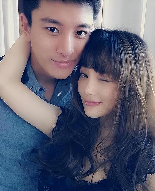 离婚6年,李小璐深夜坦言心声,只字没提贾乃亮,句句都是贾乃亮(组图) - 36