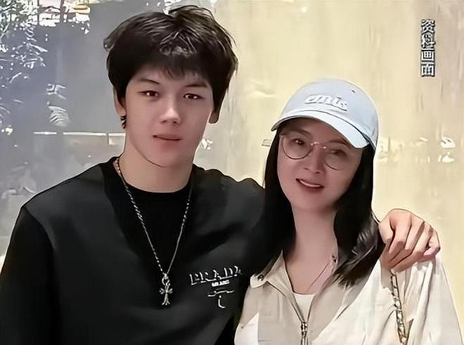 王艳熬出头了,婆婆去世、儿子转性、老公失联,终于能放手做自己(组图) - 26