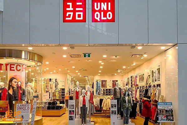中国网红去优衣库脱光试穿:影片在日本被骂上热搜 - 4