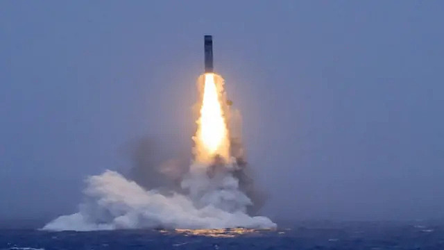中国试射导弹，美国质疑暗扩核武库，澳洲斥挑衅（组图） - 1