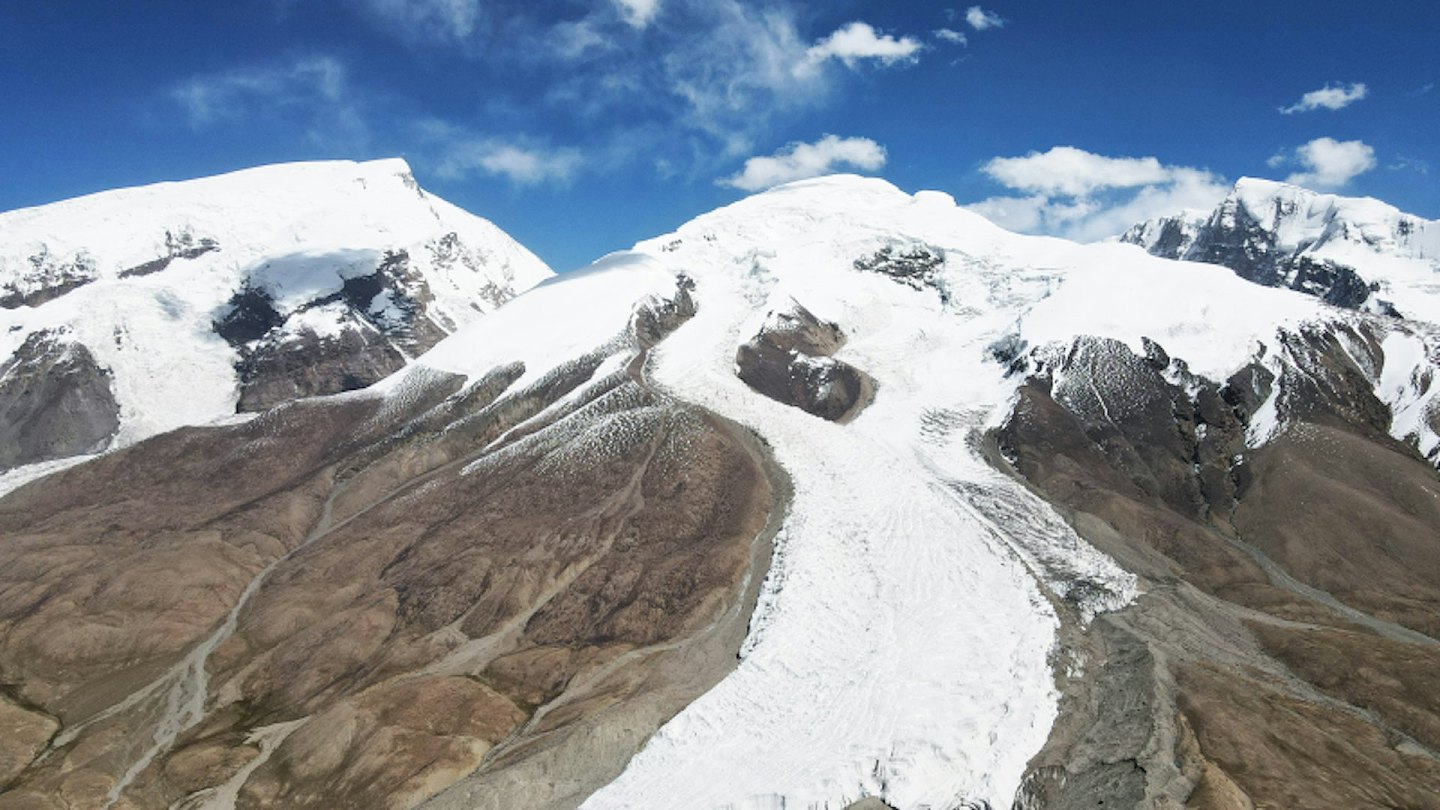登山队在慕士塔格峰遭遇暴风雪，3人遇难1人失联（组图） - 2