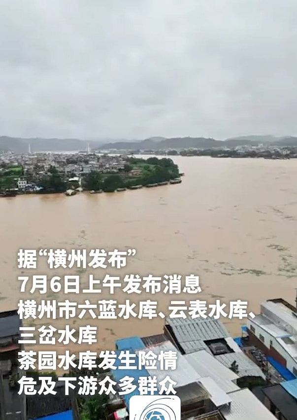 广西暴雨300人躲学校围墙遭冲垮受困,灾民:已超过一天没进食(组图) - 9