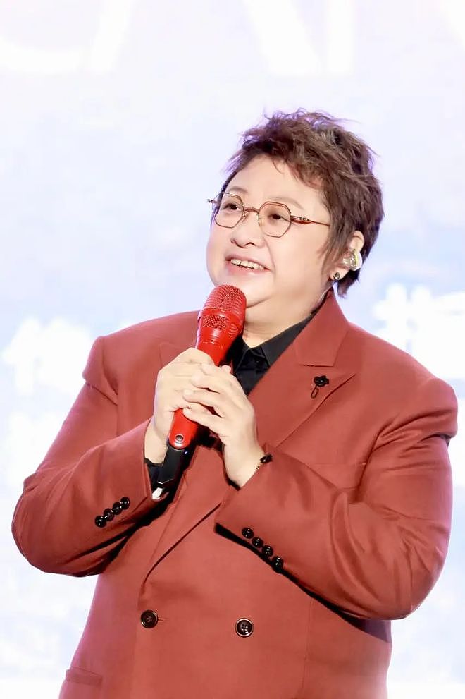 又出事！曝韩红从未支付《天路》版权费，10万元买断版权子虚乌有 - 8