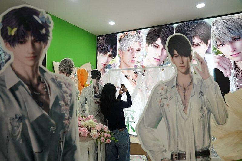中国“乙女游戏”兴起，在2.5次元谈恋爱 - 10