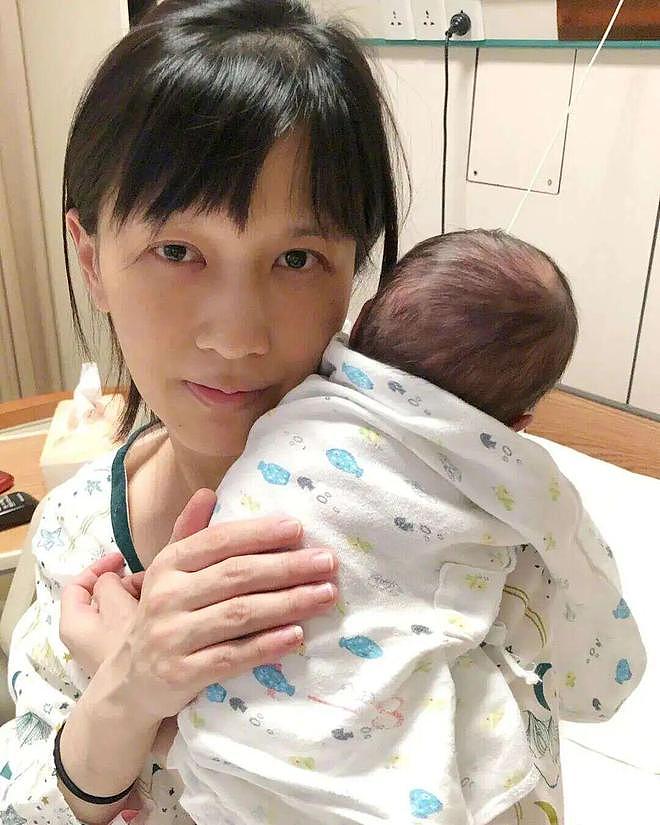 这个让全网笑了10年的女人，骗了所有人！ - 21
