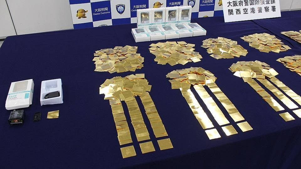 台灯充电器暗藏25公斤黄金由港运日，中国籍男子等两人在大阪被捕 - 1