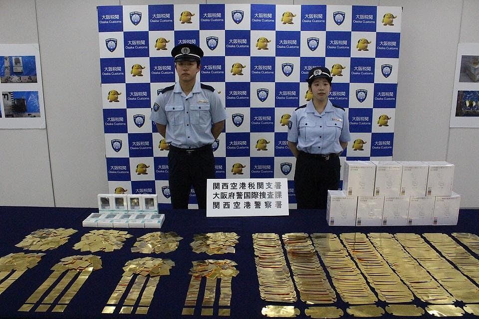 台灯充电器暗藏25公斤黄金由港运日，中国籍男子等两人在大阪被捕 - 3