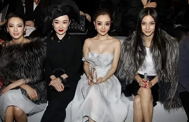李小璐和Angelababy罕见同框，网友：各有各的美 - 2