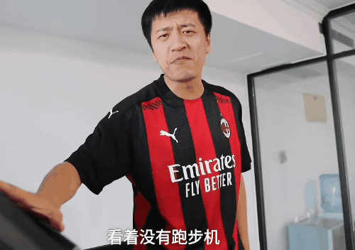 去世三个月，张雪峰已被玩成地狱梗！死亡为何成了网络笑话？（组图） - 8