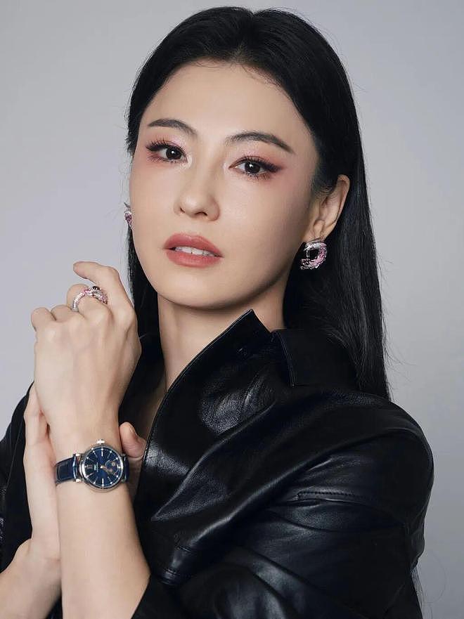 力挺周星驰新作，张柏芝连包18场《功夫女足》（组图） - 5