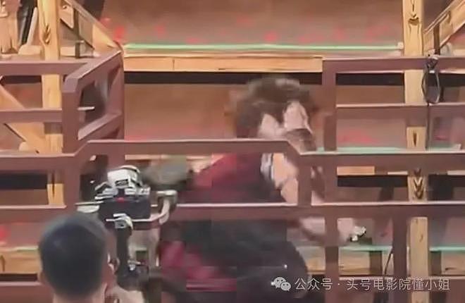 王力宏血染舞台缝39针！陈奕迅曾撞伤下体，这些演唱会事故太邪门 - 8
