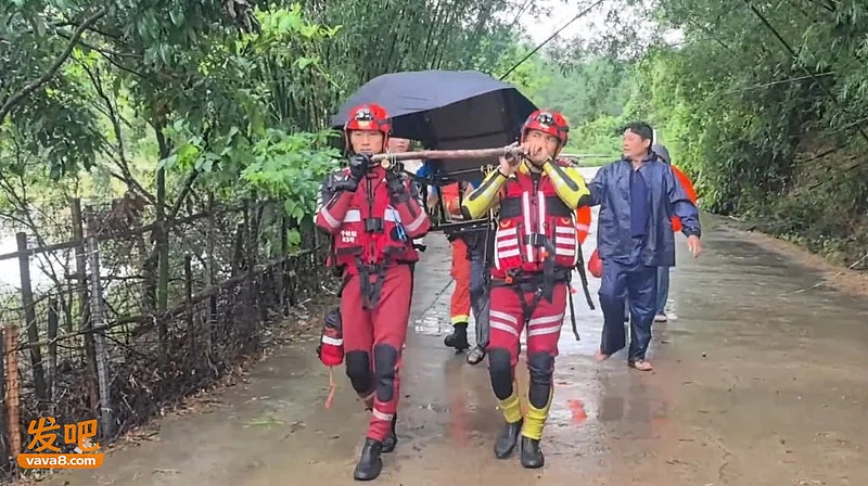广西大雨捐款炸出一群