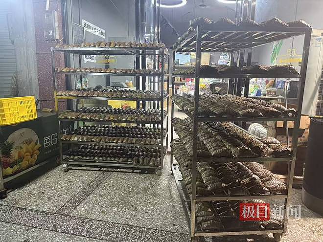 广西女子煮2200个粽子送灾区，陌生人纷纷出手相助！“听说不要钱，眼泪一下就出来了”（组图） - 3