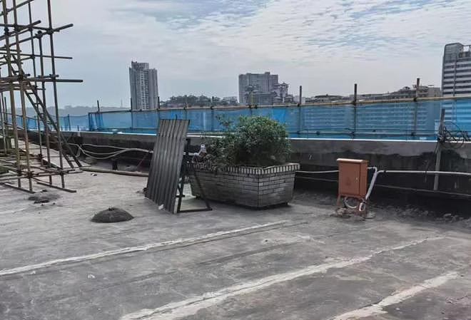 四川泸州“花坛白骨案”两名被告人当庭翻供（组图） - 1